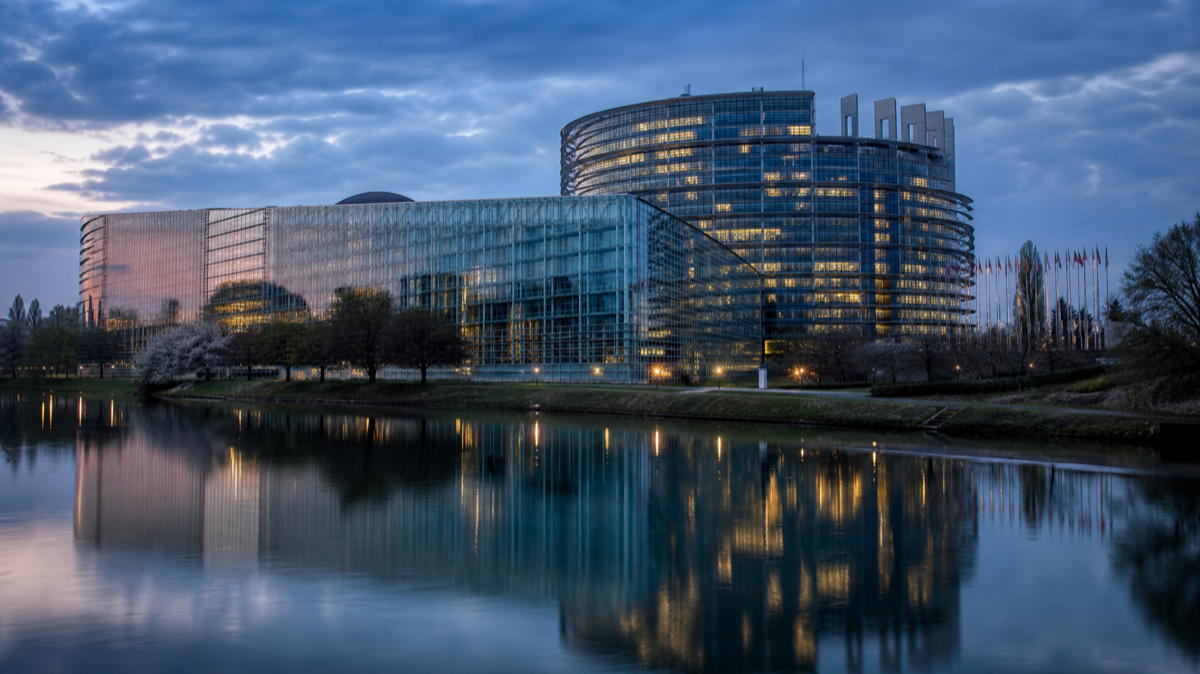 The European Parliament in Brussels — Illinois legislators cited EU AI Act provisions as a partial model for SB 315's third-party audit requirements.